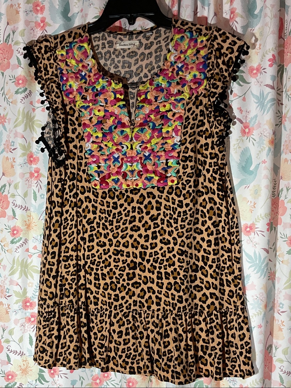 Leopard Print Short Sleeve Top with Multicolor Embroidered Bib - Tan/Black